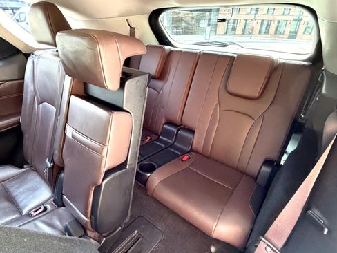 Used 2019 Lexus RX 350L AWD image 12