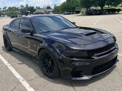 Used 2023 Dodge Charger Scat Pack RWD image 4