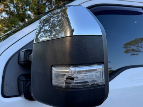 Used 2019 Ford F250 Lariat w/ Lariat Ultimate Package image 5