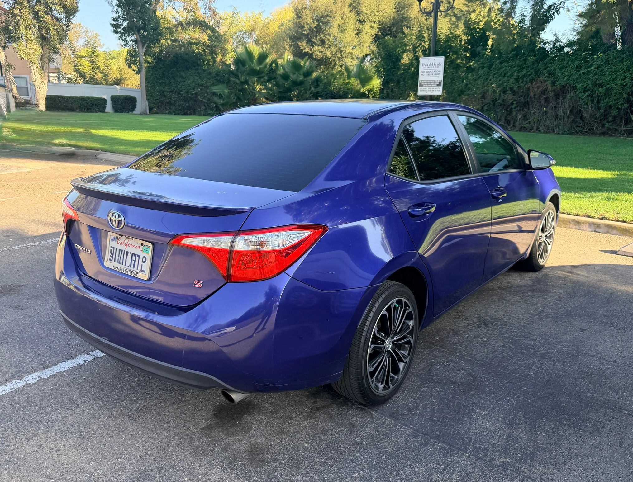 Used 2016 Toyota Corolla S FWD image 14
