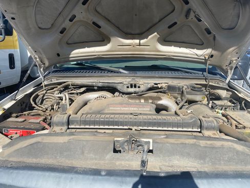 Used 2007 Ford F450 2WD Regular Cab Super Duty image 4