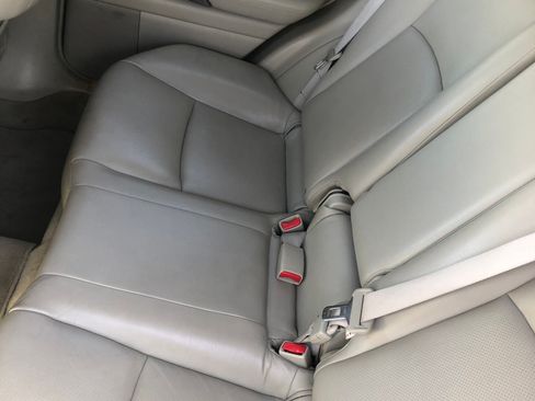 Used 2005 INFINITI FX35 AWD w/ (U01) Technology Pkg image 10