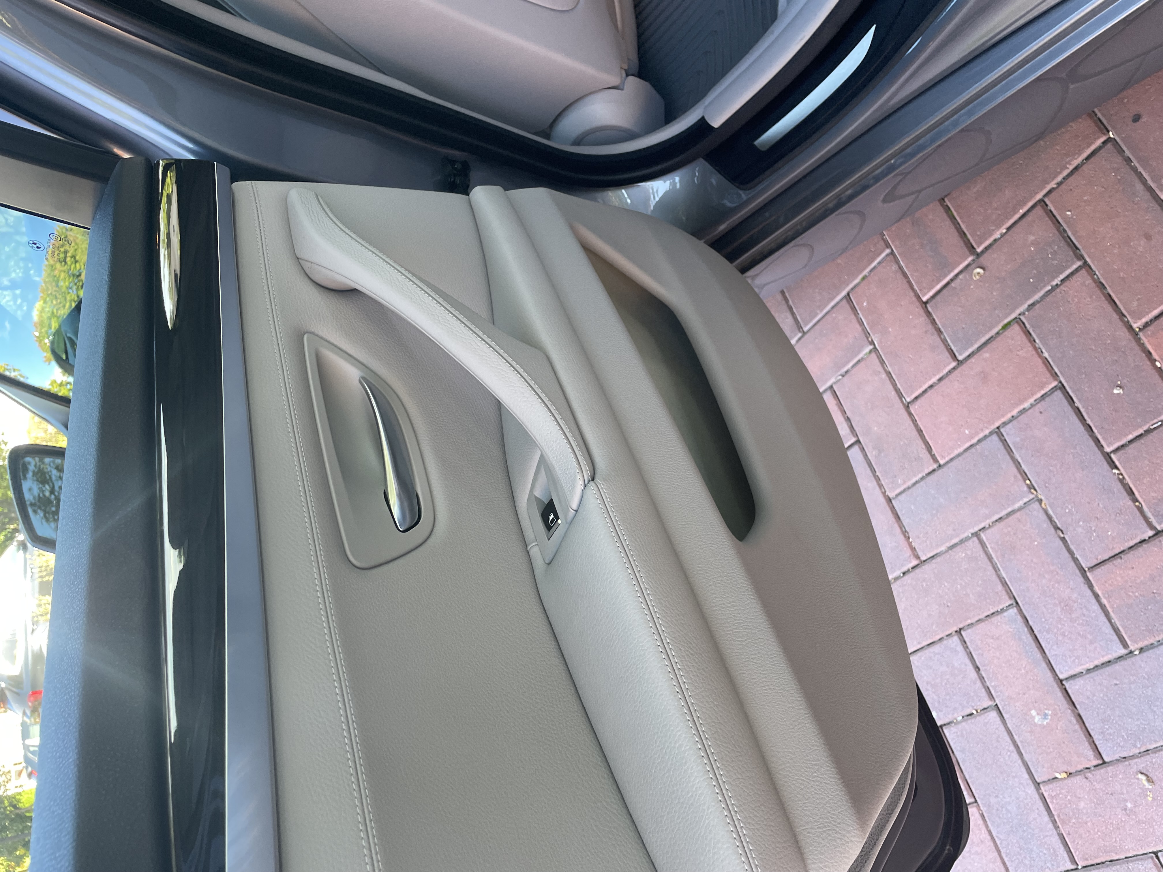 Used 2011 BMW 535i Sedan RWD image 19
