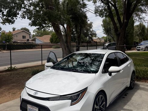 Used 2020 Toyota Corolla SE w/ Carpet Mat Package (TMS) FWD image 4