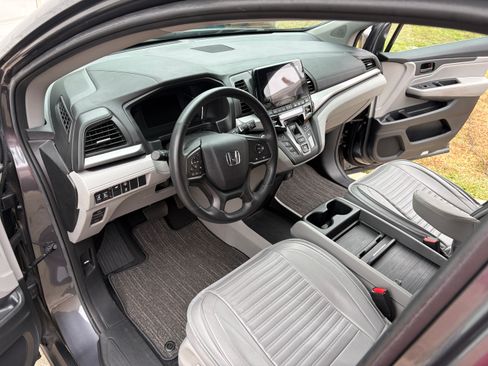 Used 2023 Honda Odyssey EX-L image 12