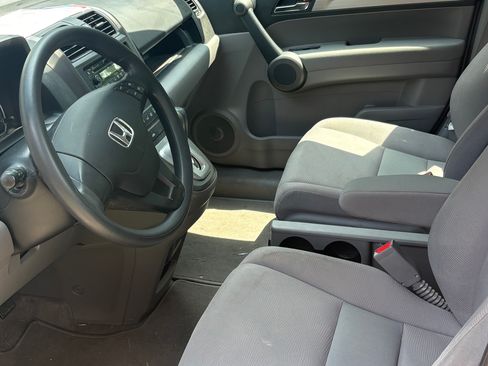 Used 2010 Honda CR-V LX image 9