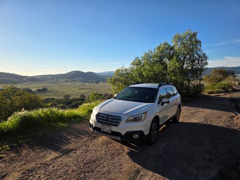 Used 2016 Subaru Outback 2.5i Limited w/ Popular Package #4 image 15