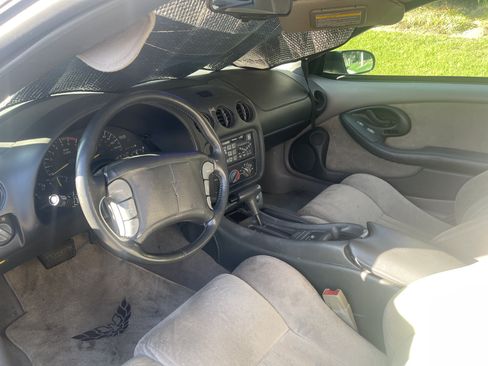 Used 1994 Pontiac Firebird Formula image 2