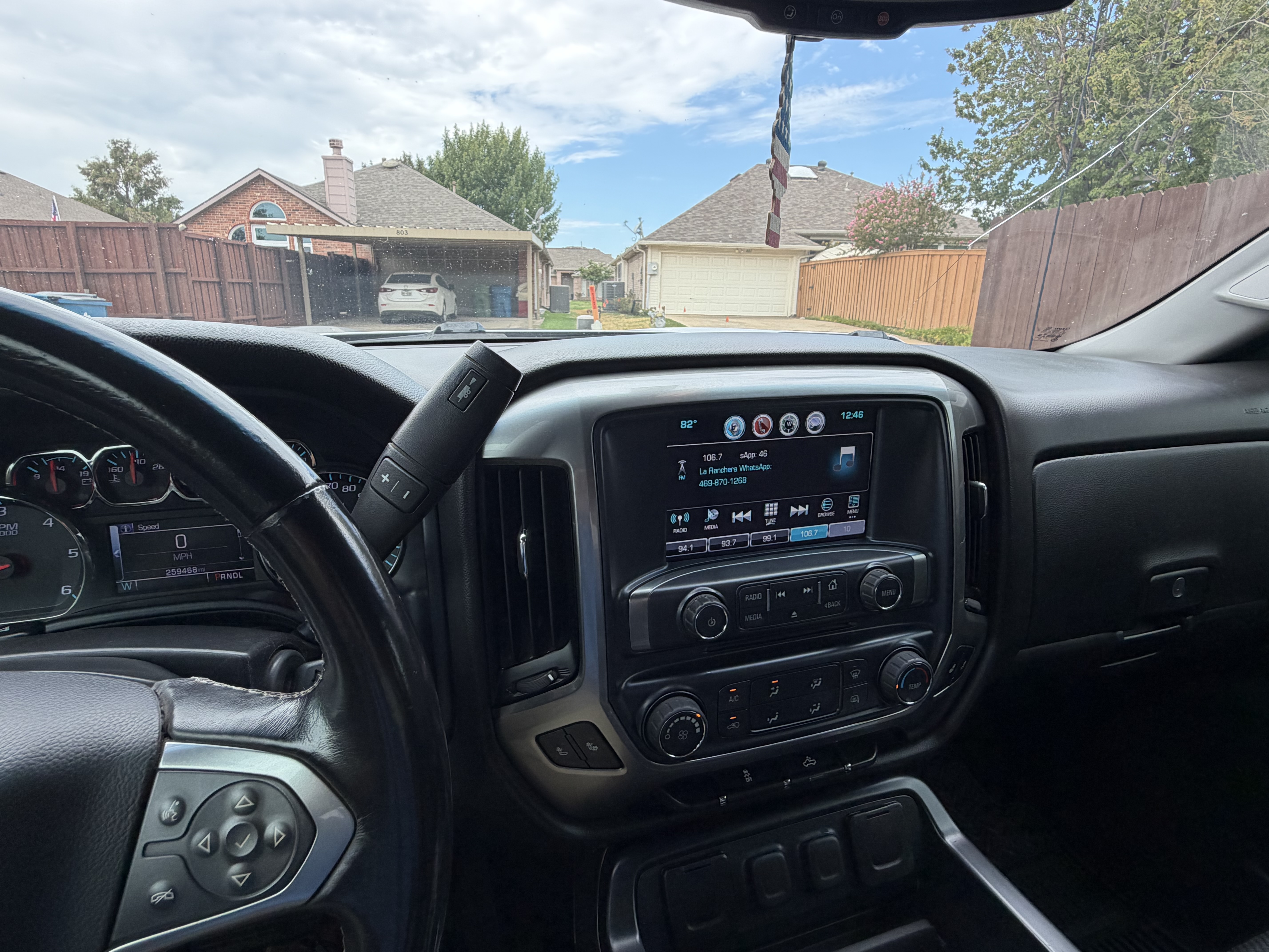 Used 2018 Chevrolet Silverado 1500 LT w/ Trailering Package AWD/4WD image 24
