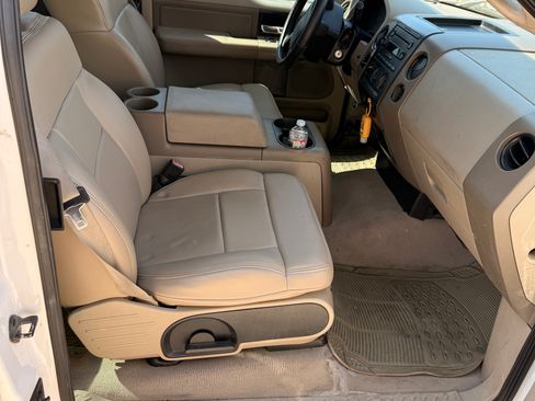 Used 2006 Ford F150 XL RWD image 11
