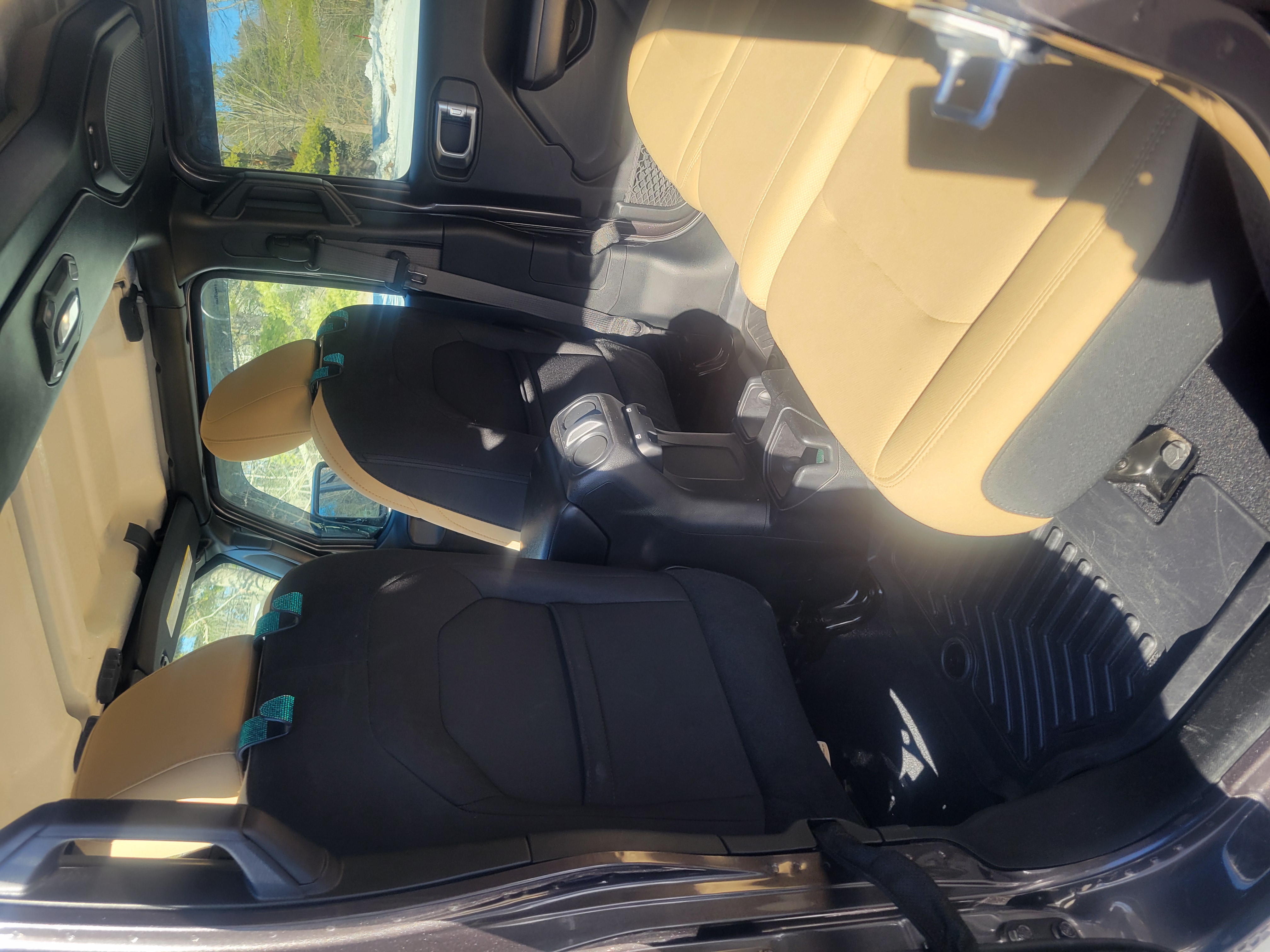 Used 2018 Jeep Wrangler Unlimited Sport S AWD/4WD image 14