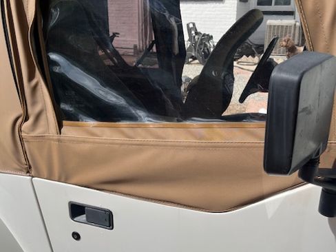 Used 2001 Jeep Wrangler Sahara image 11