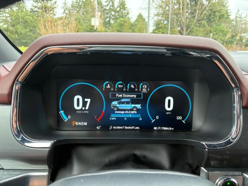 Used 2021 Ford F150 Lariat w/ Equipment Group 502A High image 11