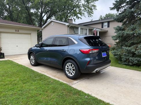 Used 2020 Ford Escape SE FWD image 4