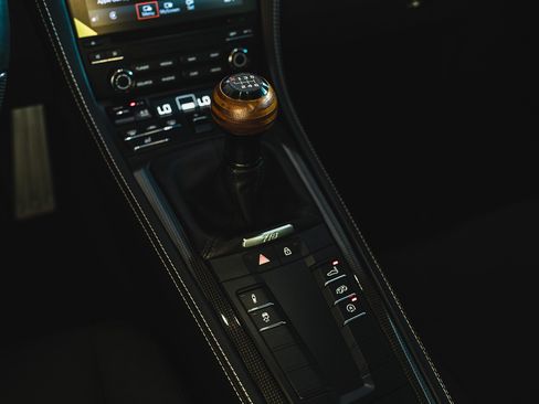 Used 2022 Porsche 718 Cayman GTS image 27