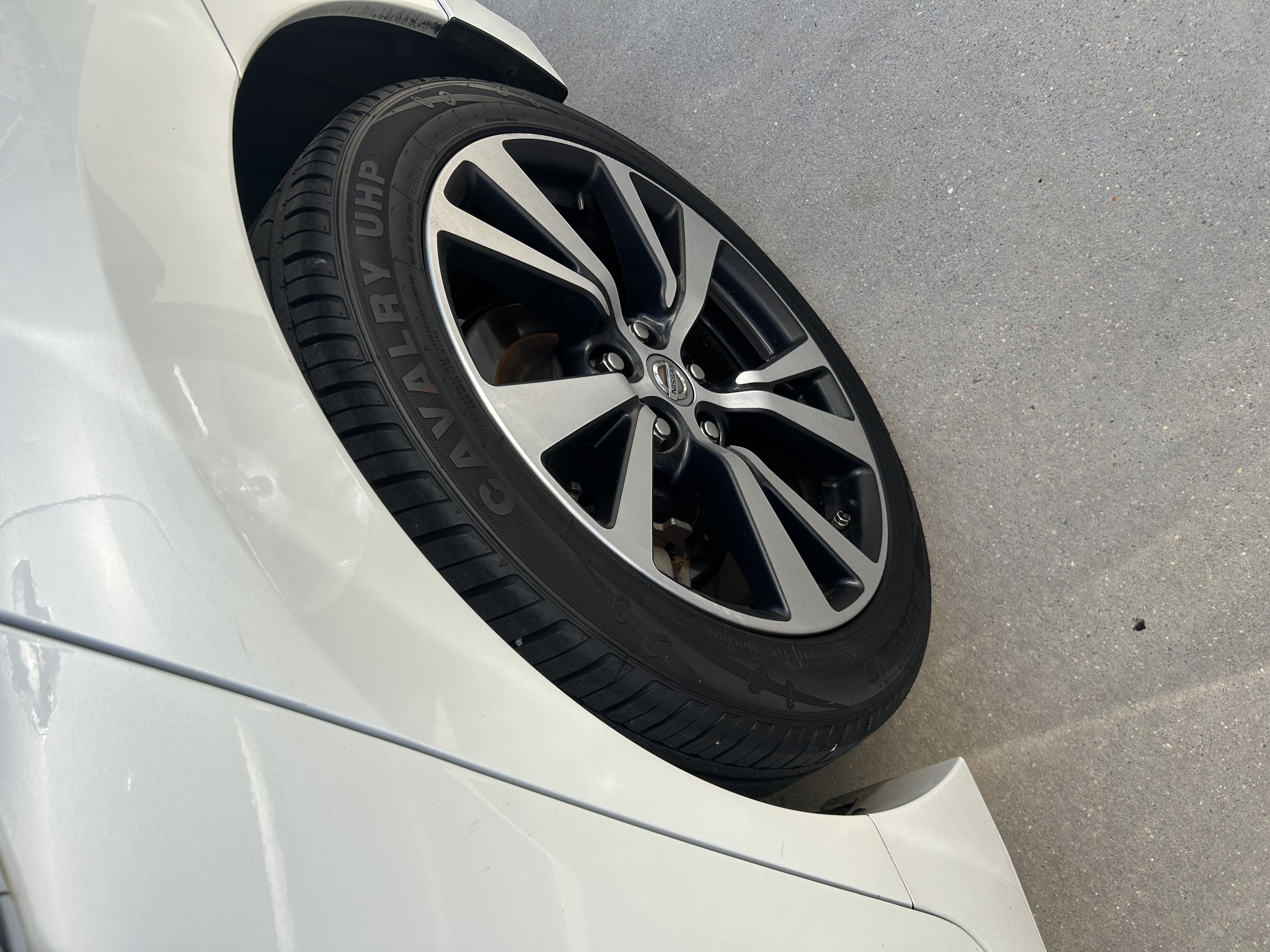Used 2017 Nissan Maxima 3.5 SL FWD image 8