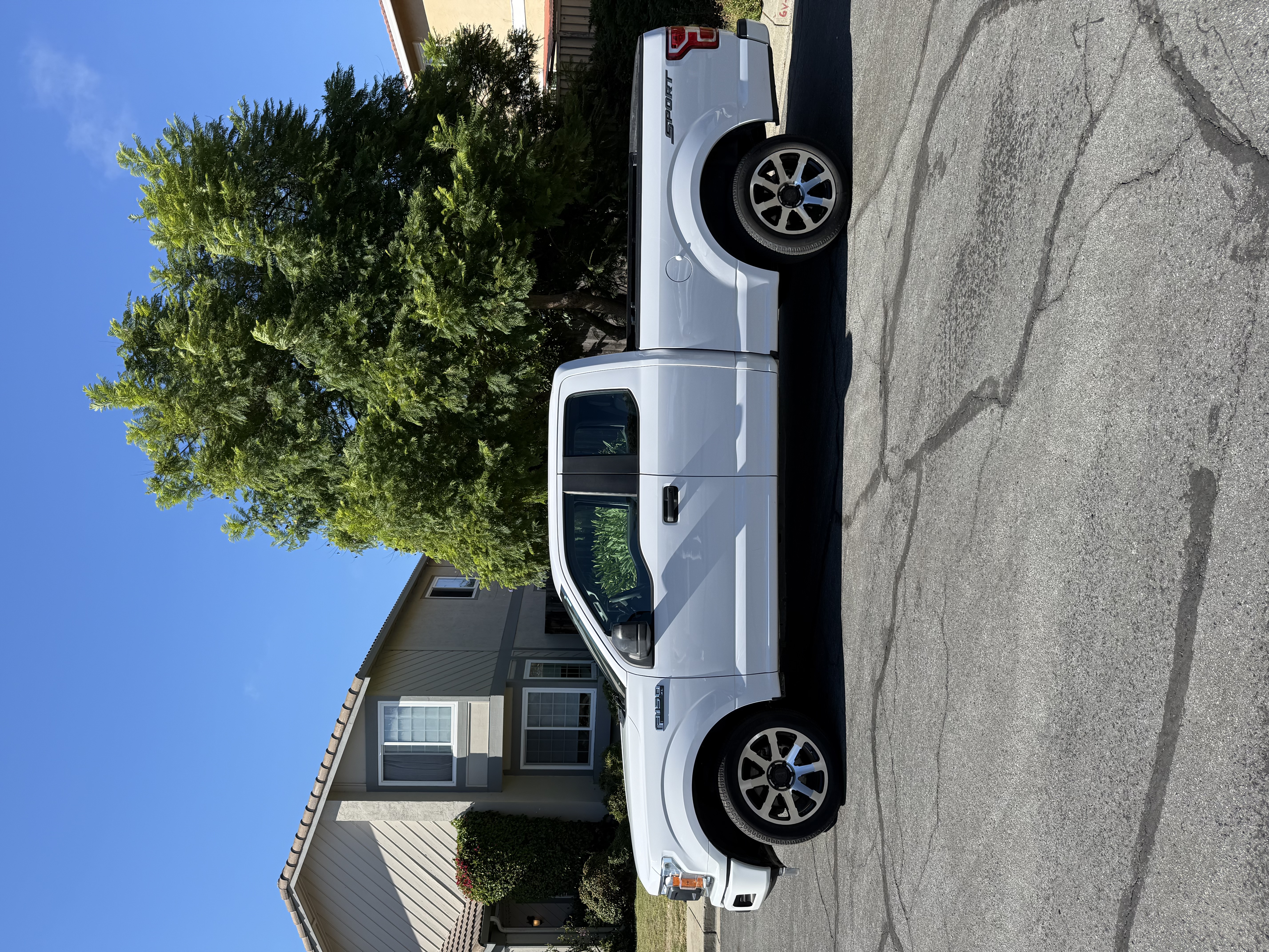 Used 2019 Ford F150 XL w/ Equipment Group 101A Mid RWD image 8