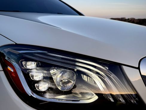 Used 2020 Mercedes-Benz Maybach S 560 4MATIC image 15