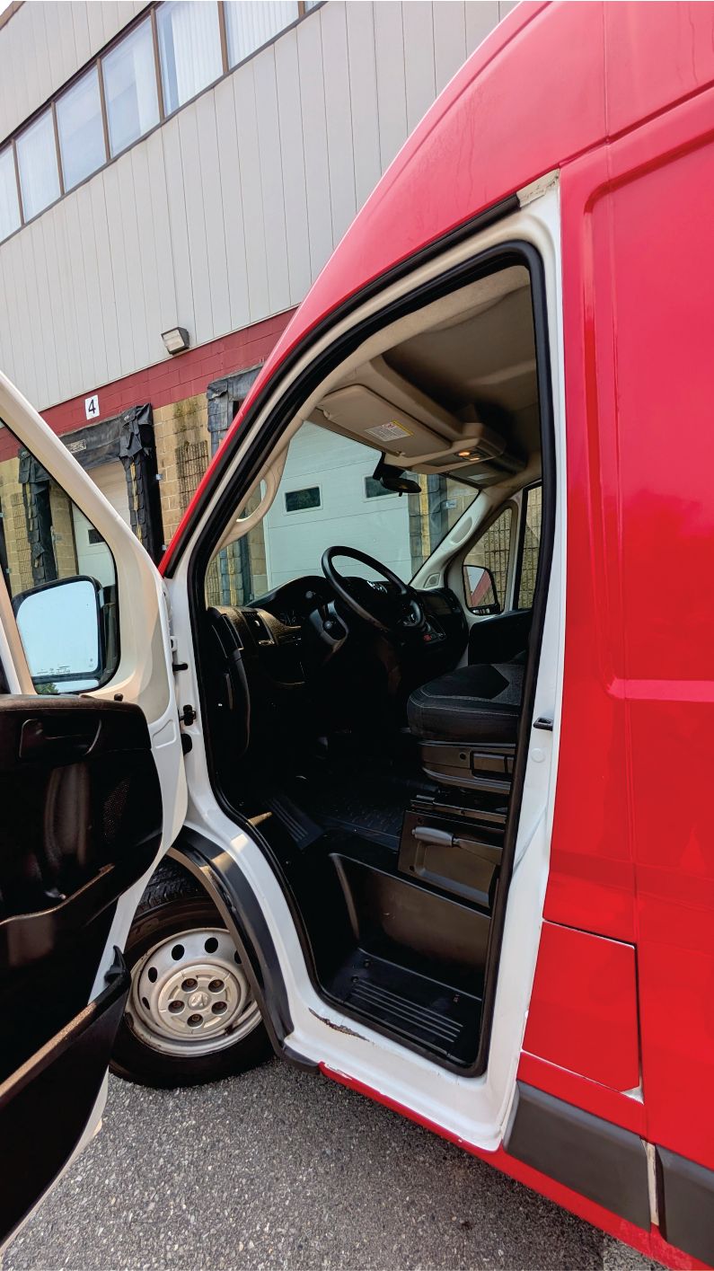 Used 2018 RAM ProMaster 2500 w/ Interior Convenience Group FWD image 10