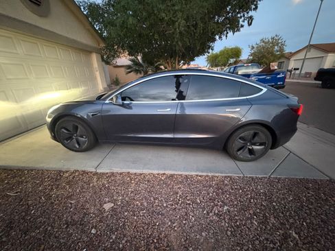 Used 2019 Tesla Model 3 Performance image 20