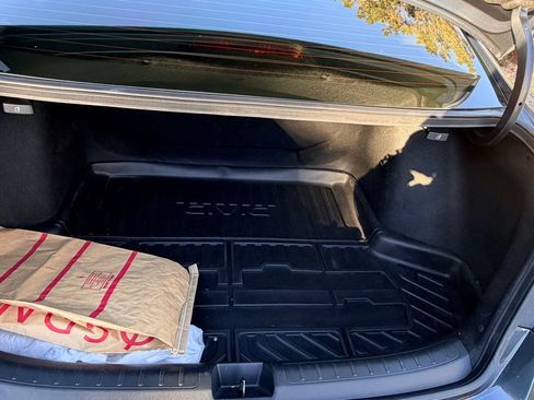 Used 2022 Honda Civic EX image 14