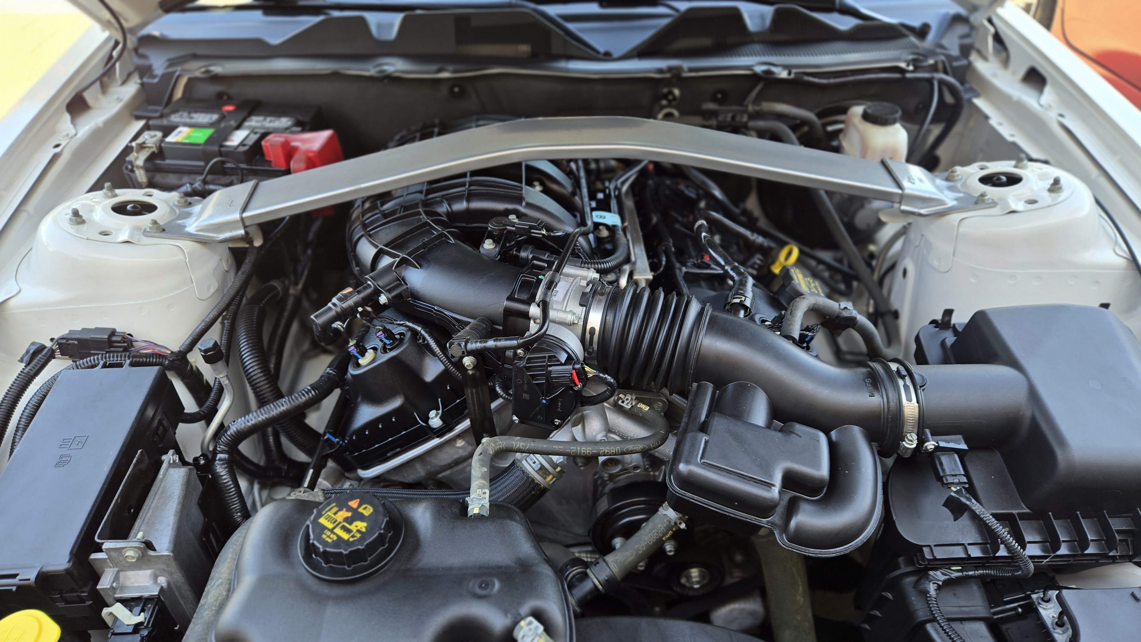 Used 2013 Ford Mustang Premium RWD image 13