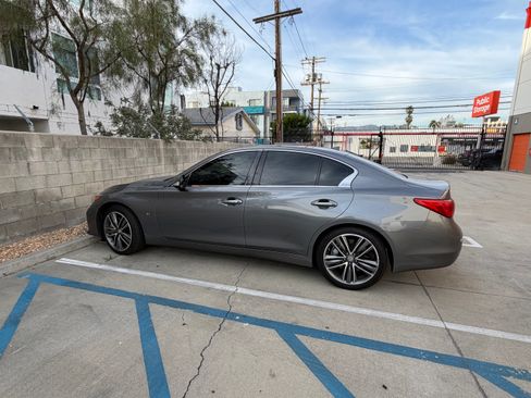 Used 2014 INFINITI Q50 Sport w/ Technology Package image 2