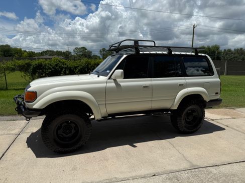 Used 1996 Toyota Land Cruiser image 4
