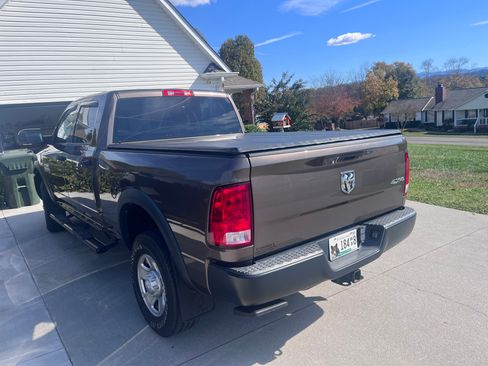 Used 2018 RAM 2500 Tradesman w/ Popular Equipment Group image 2