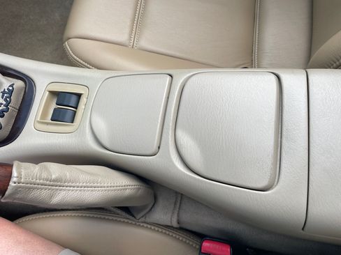 Used 2000 MAZDA MX-5 Miata image 26