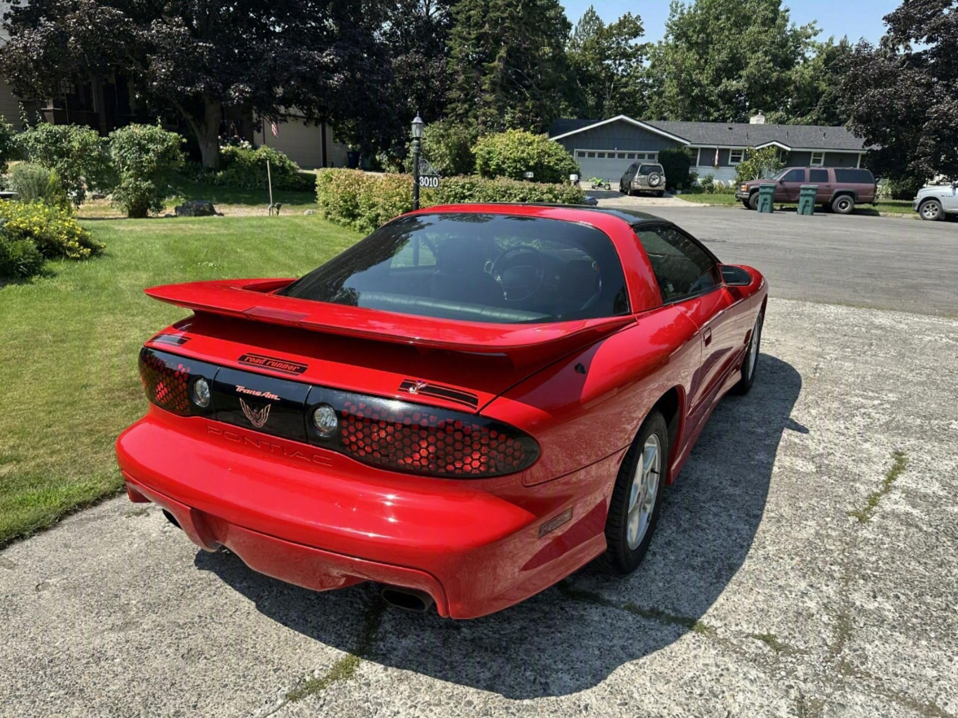 Used 2001 Pontiac Firebird Formula w/ Protection Group RWD image 8