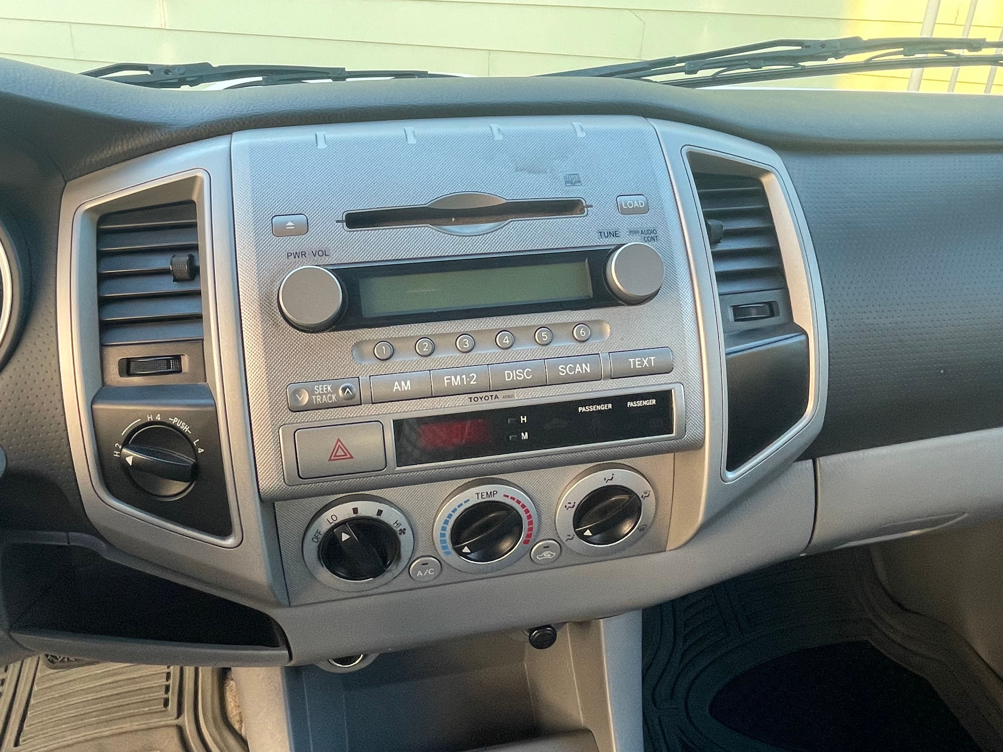 Used 2007 Toyota Tacoma 4x4 Double Cab w/ TRD Sport Pkg #3 image 15