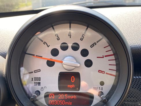 Used 2013 MINI Cooper Roadster S FWD image 9