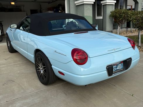 Used 2003 Ford Thunderbird image 2