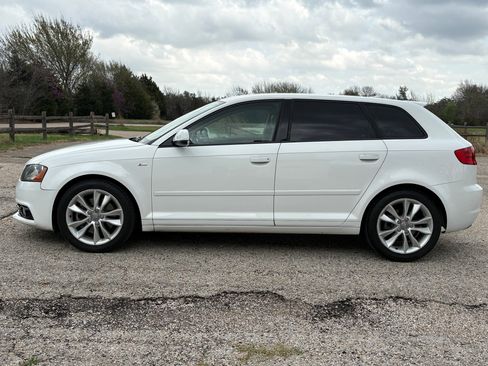 Used 2012 Audi A3 2.0T Premium image 2