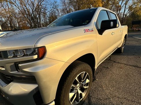 Used 2022 Chevrolet Silverado 1500 RST image 1