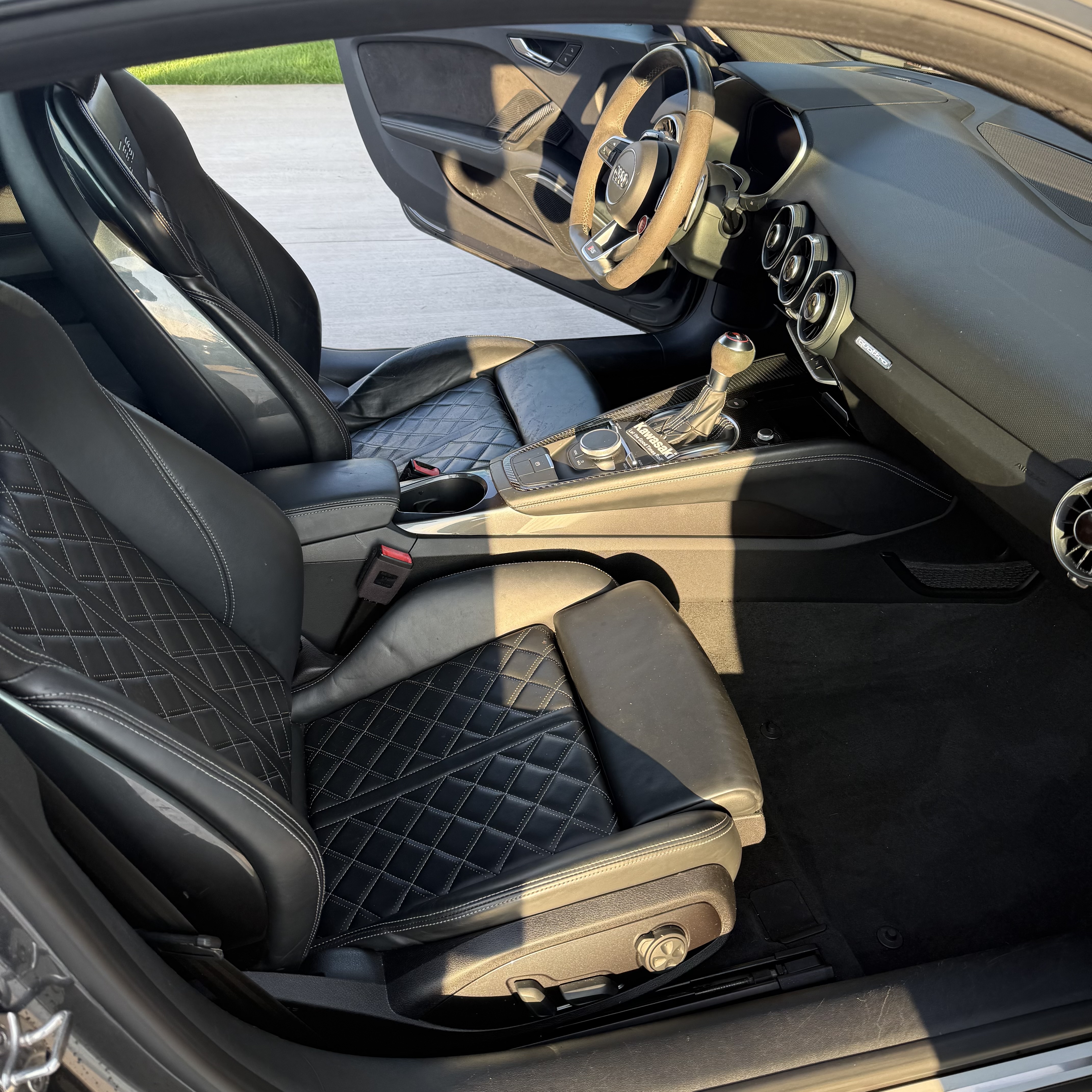 Used 2018 Audi TT RS AWD/4WD image 8