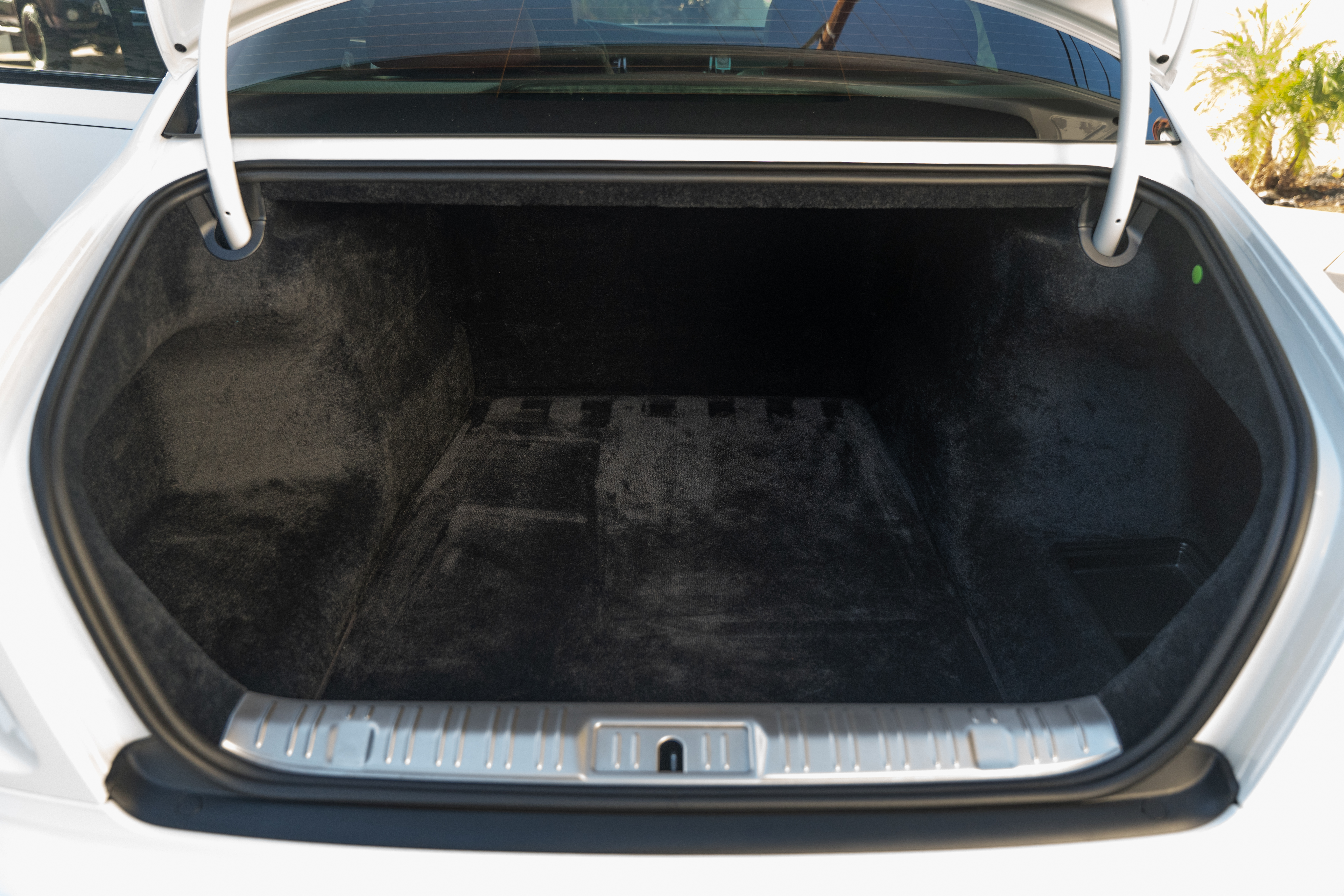 Used 2019 Rolls-Royce Ghost RWD image 24