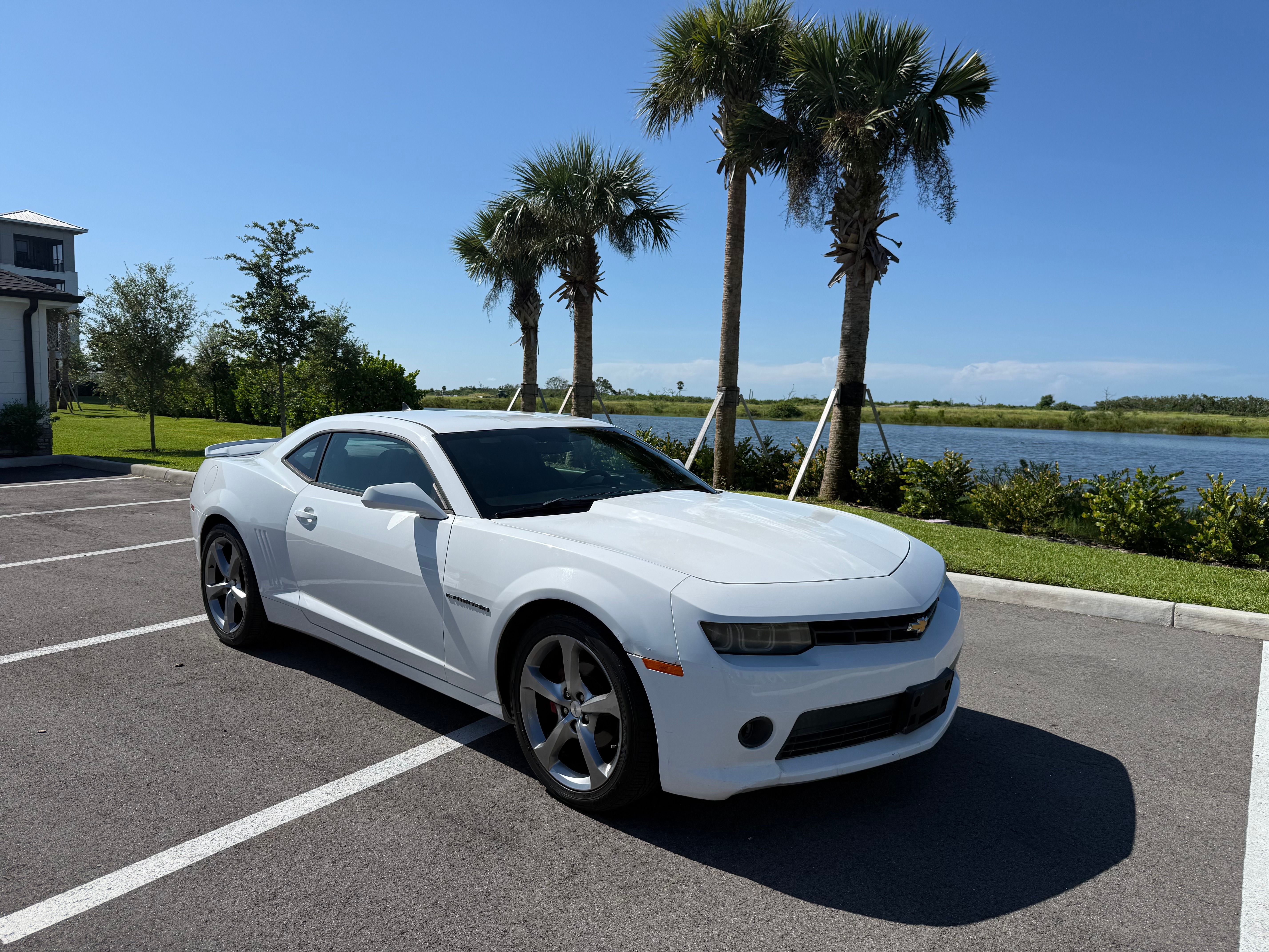 Used 2015 Chevrolet Camaro LS RWD image 1