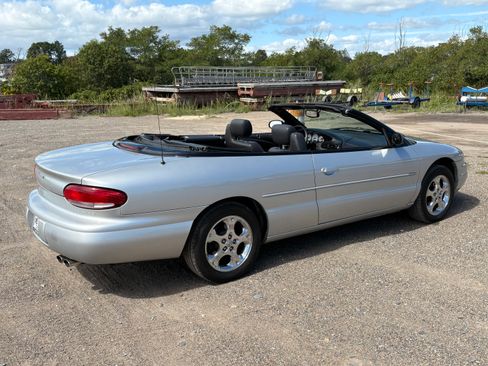 Used 2000 Chrysler Sebring JXI image 4