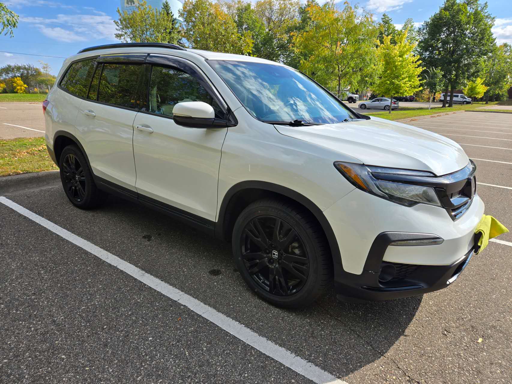 Used 2021 Honda Pilot Black Edition image 4