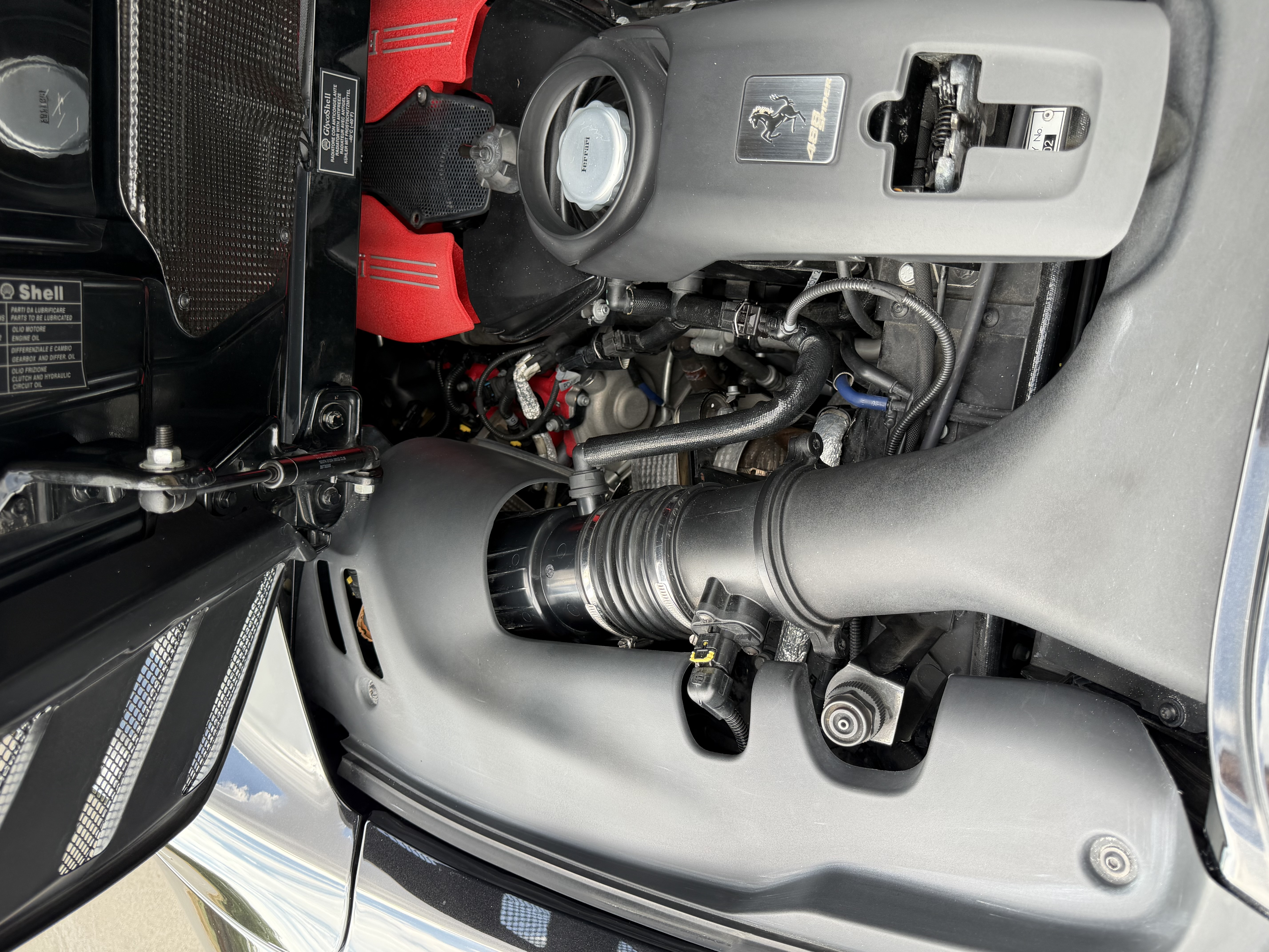 Used 2017 Ferrari 488 Spider RWD image 28