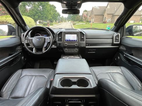 Used 2020 Ford Expedition Max Limited RWD image 17