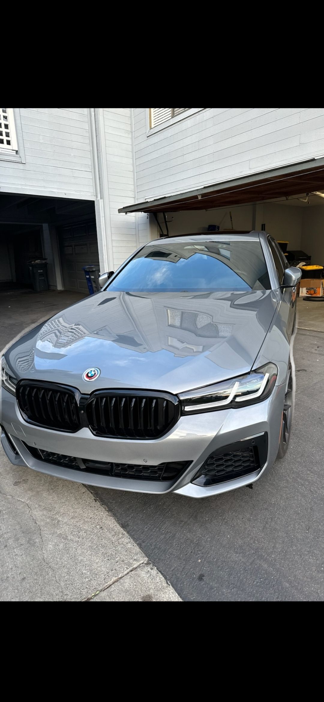 Used 2023 BMW M550i xDrive w/ Dynamic Handling Package AWD/4WD image 1