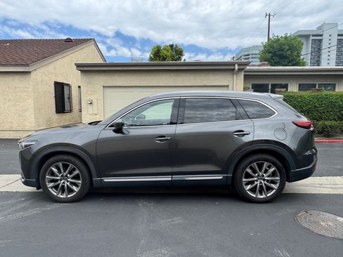 Used 2018 MAZDA CX-9 Signature AWD/4WD image 4