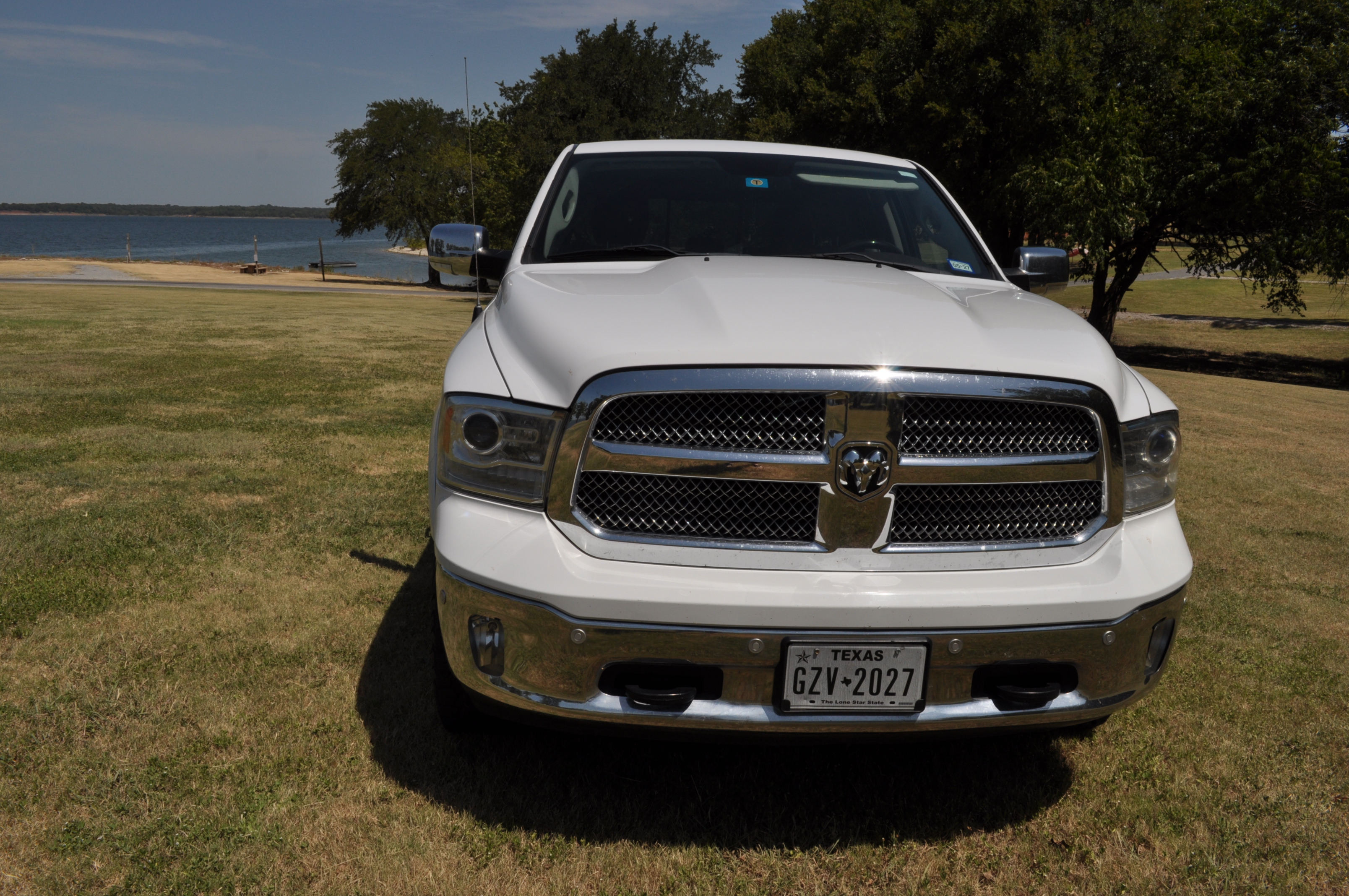 Used 2014 RAM 1500 Laramie Longhorn w/ Convenience Group AWD/4WD image 2