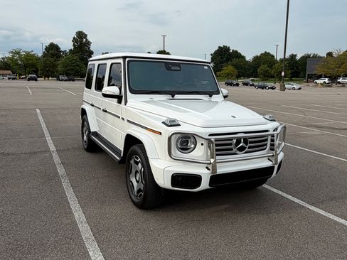 Used 2025 Mercedes-Benz G 550 image 10
