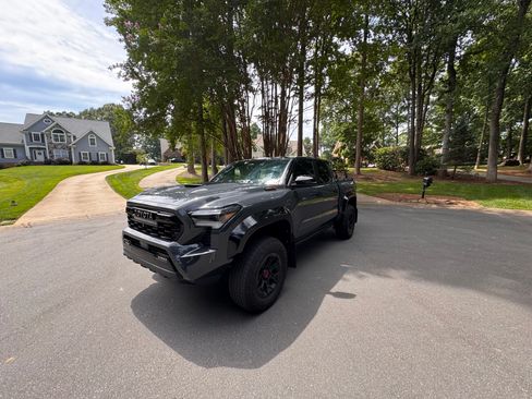 Used 2024 Toyota Tacoma TRD Pro AWD/4WD image 1
