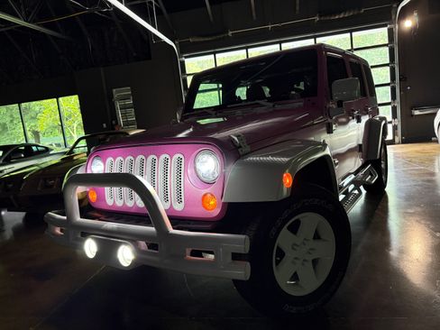Used 2017 Jeep Wrangler Unlimited Sport w/ Quick Order Package 24S AWD/4WD image 12