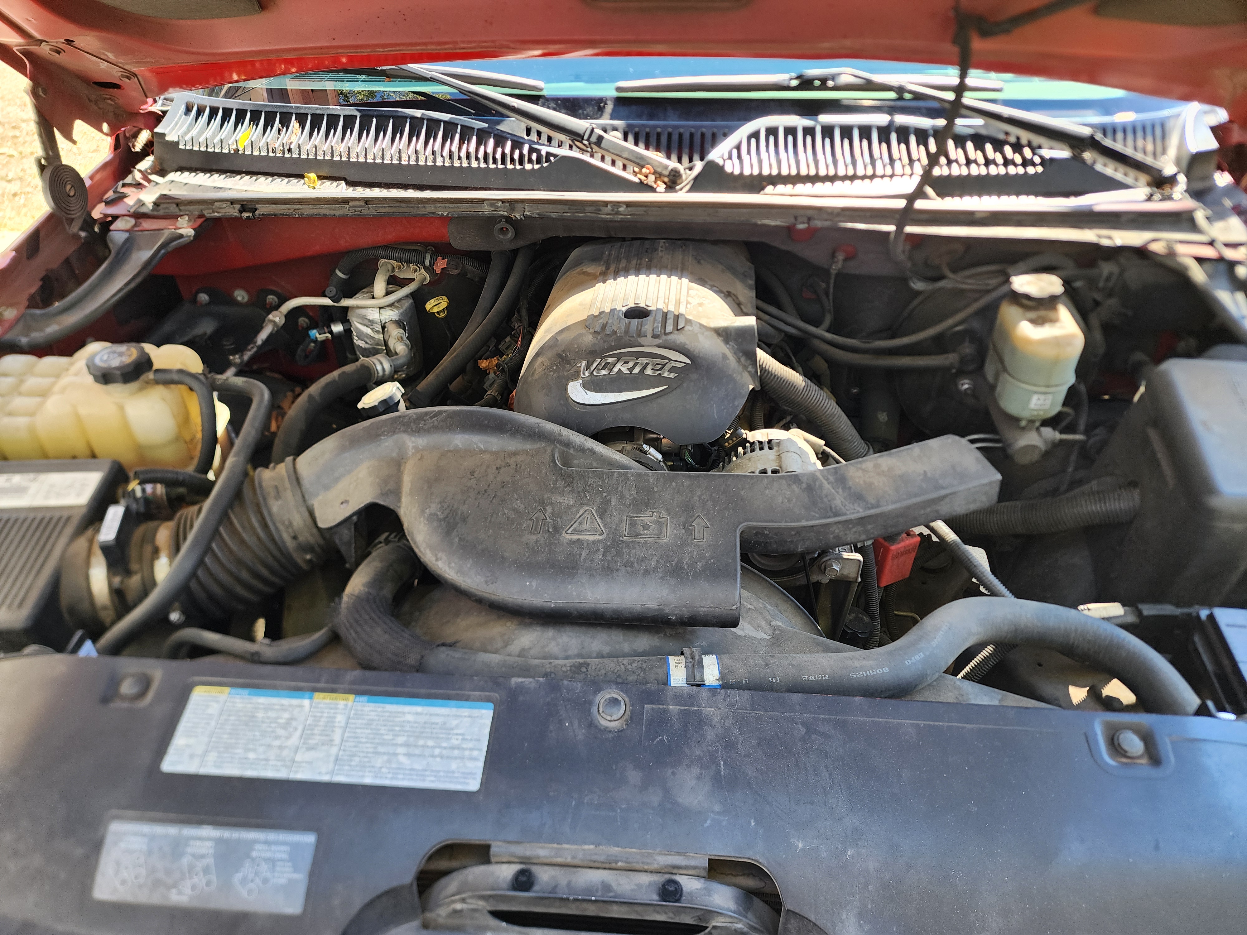 Used 2002 Chevrolet Avalanche 2WD image 2